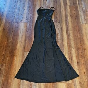 Elegant Black Evening Gown